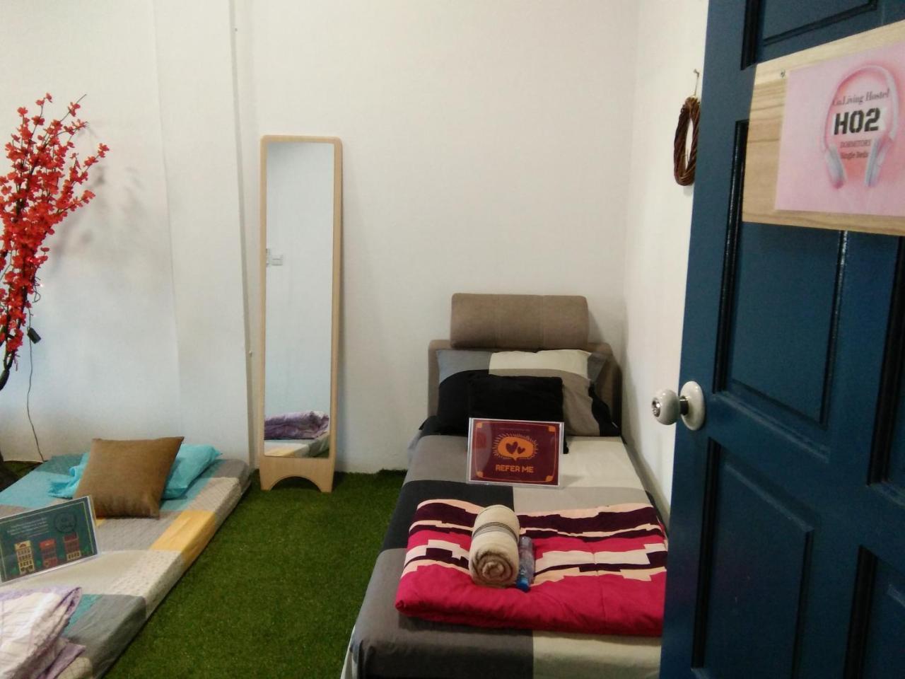 Co.Living Hostel Bandar Seri Begawan Buitenkant foto