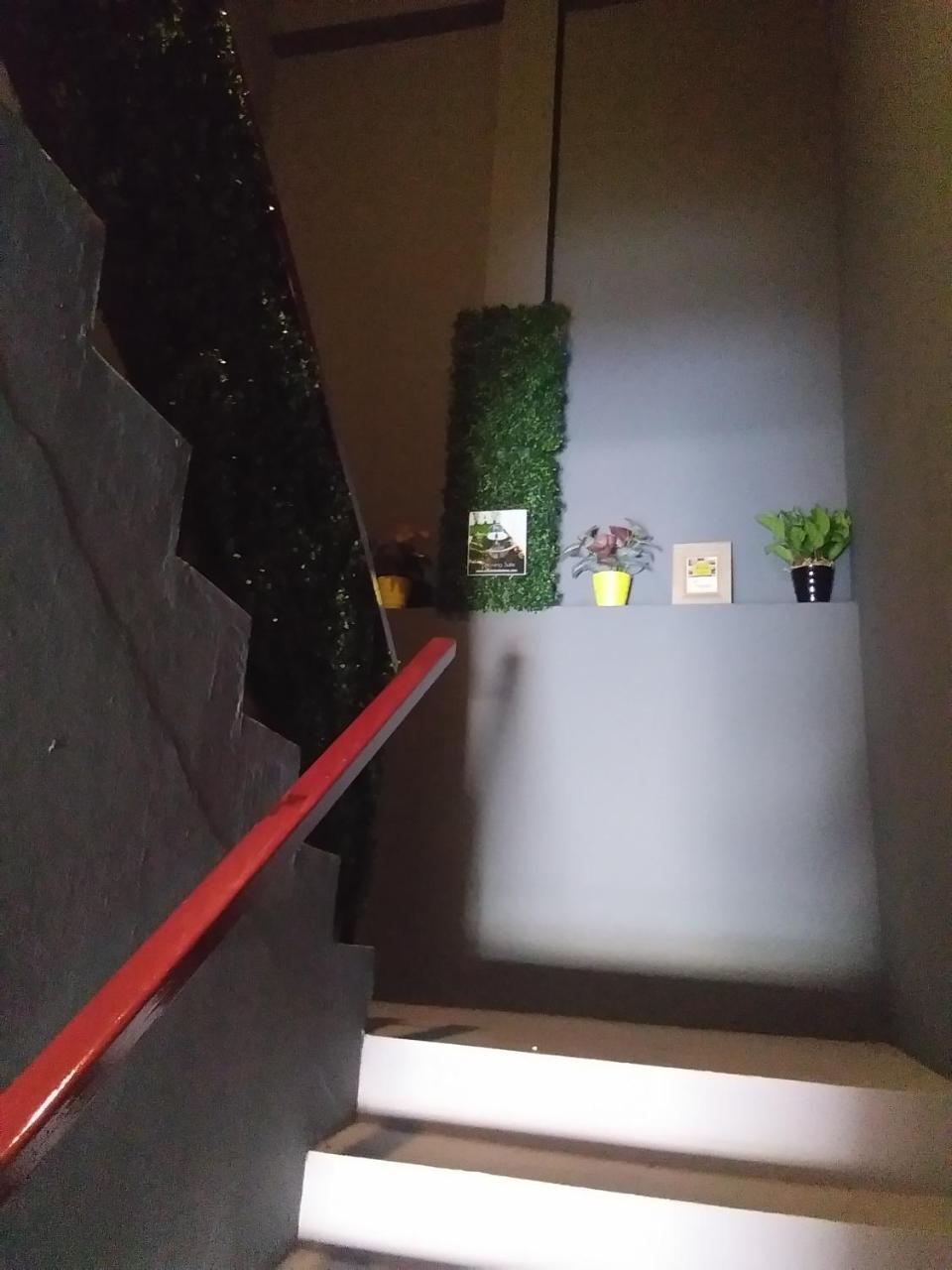 Co.Living Hostel Bandar Seri Begawan Buitenkant foto