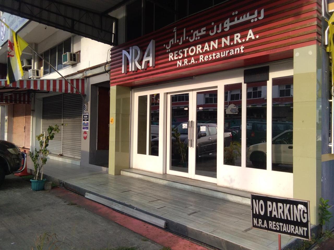 Co.Living Hostel Bandar Seri Begawan Buitenkant foto